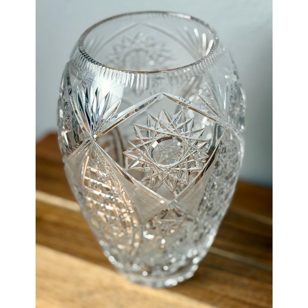 Vintage Hand Cut Crystal Vase, American Brilliant Hobstar Fan Pattern - Picture 3 of 16